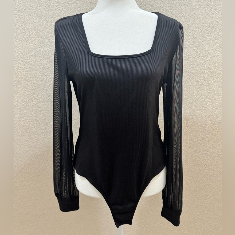 Women’s bodysuit size extra large black
